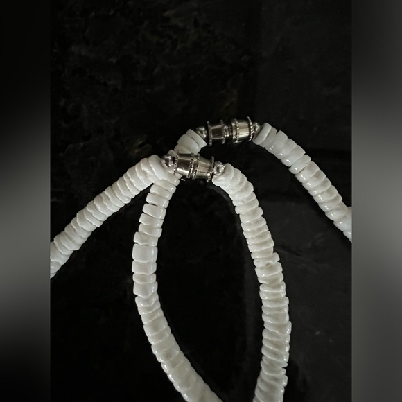 White Puka Shell Set of 2 Bracelets - Picture 3 of 5